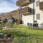 Maison De Doi - * Châtillon